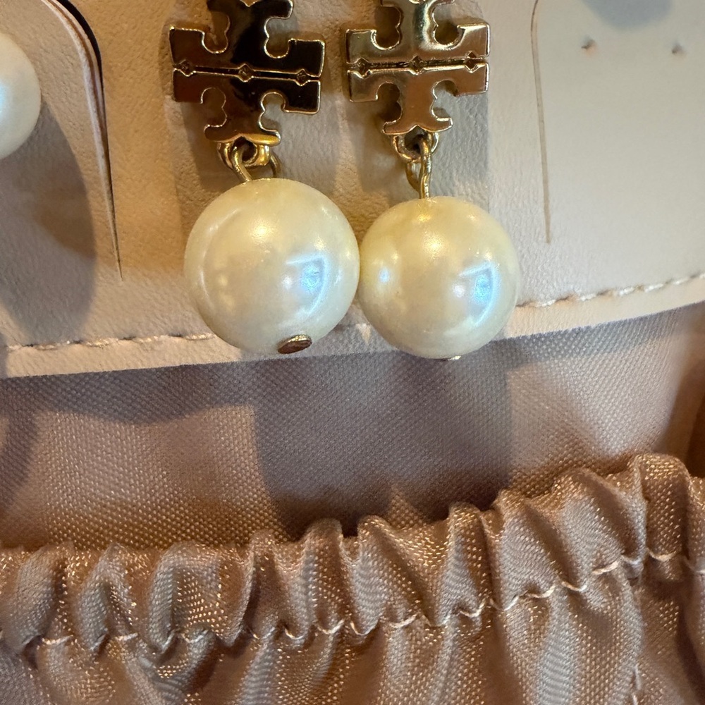 Tory Burch Gold and Cream Pearl Drop Earrings